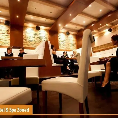 Mountain Lux Zoned *