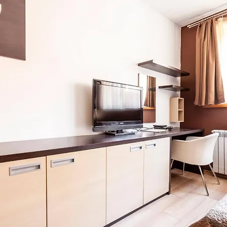 Mountain Lux Zoned *